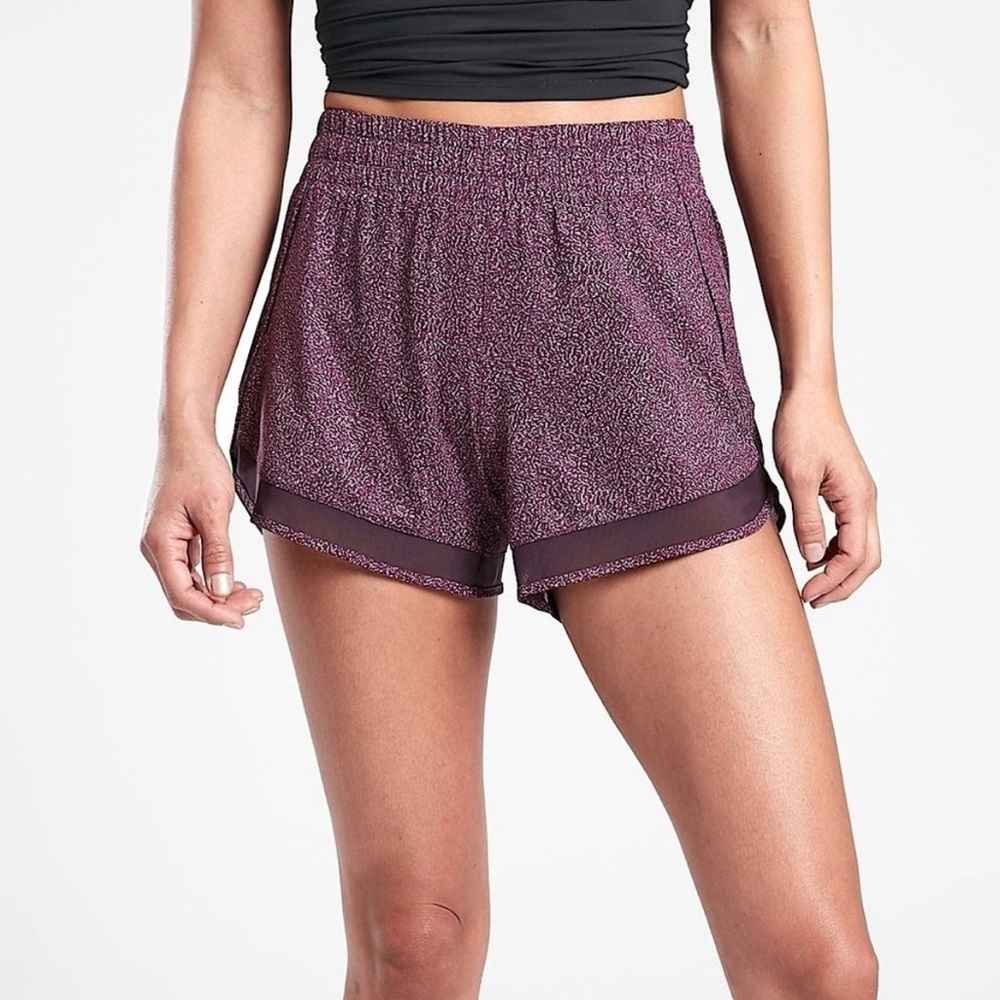 ATHLETA MESH RACER RUN MID RISE 4 SHORT SIZE M